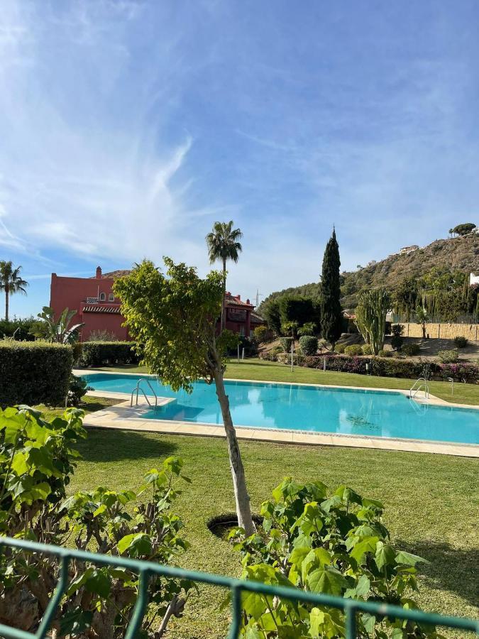 Villa Stunning With Sea Views & Jacuzzi Benalmádena